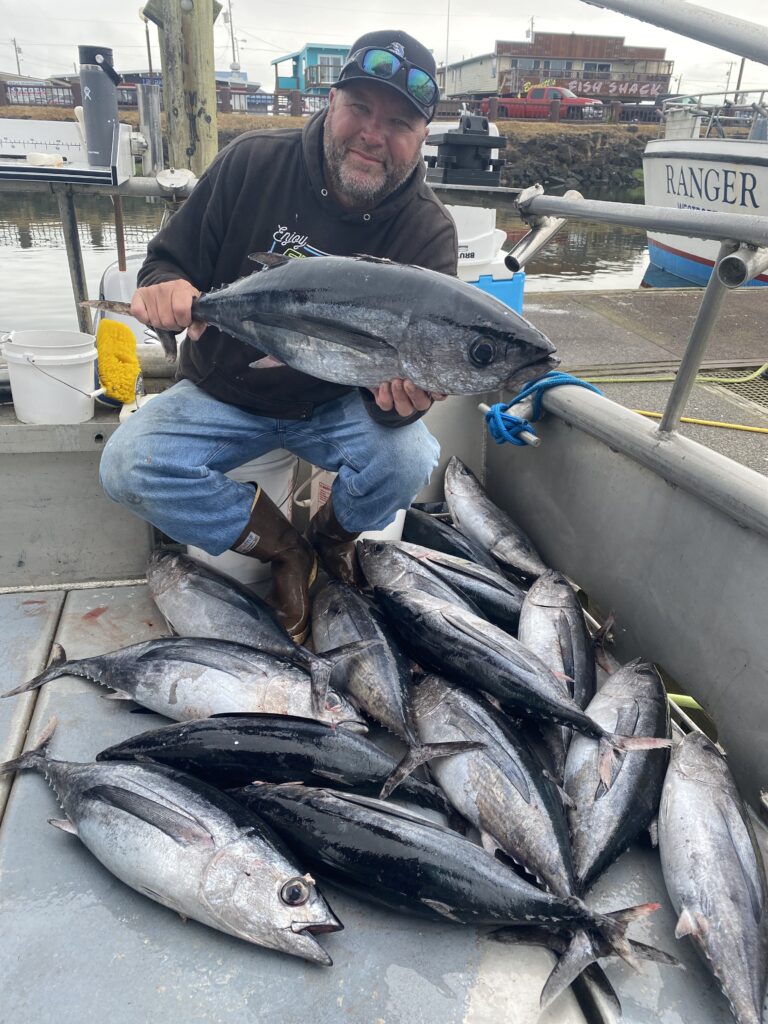 IMG 2292 Albacore Tuna FAQ & Schedules